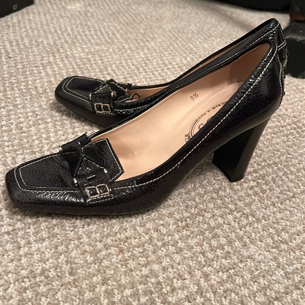 Tod’s Patent Black Leather Heels - 9.5